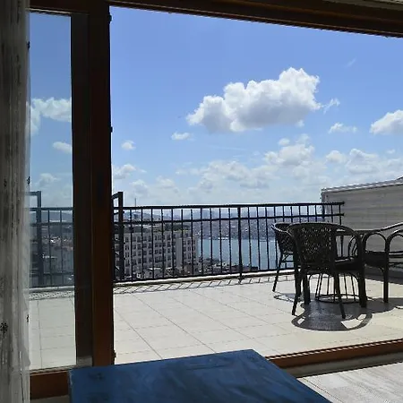 Istanbulinn Hotell 3*